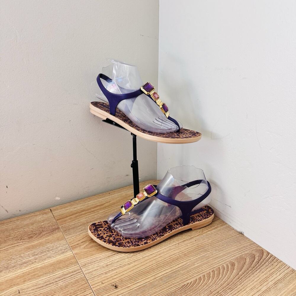 American Eagle Cheetah Print Rhinestone Thong Sandals Women’s Size 9